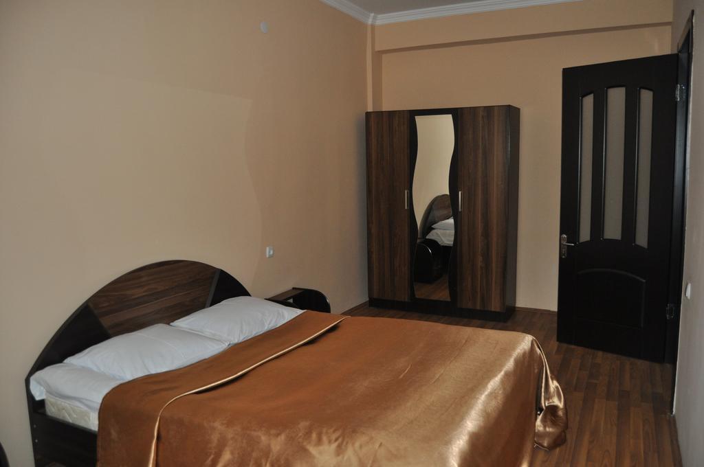 Hotel Solidarity Kobuleti Zimmer foto